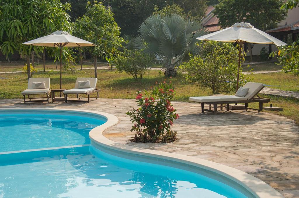 Le Flamboyant Resort Kep Exterior photo